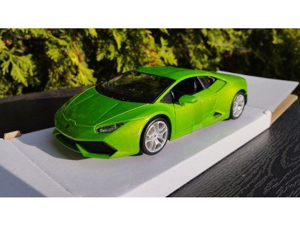 LAMBORGHINI Murcielago green