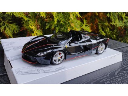 FERRARI LaFerrari Aperta black