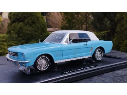 FORD Mustang  Hard Top 1964 ,, James Bond Thunderball ,, blue