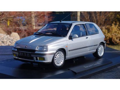 RENAULT CLIO 16S  1992 Iceberg Grey