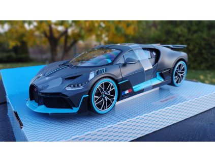 BUGATTI Divo