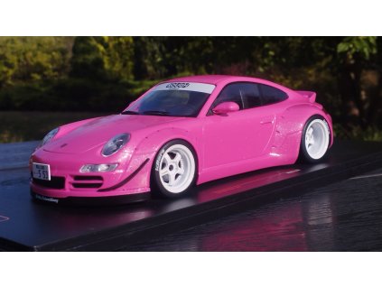 Porsche RWB 997 Pink