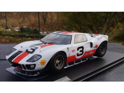 FORD GT40 Mk I  No.3 Eric Dean Design 2015