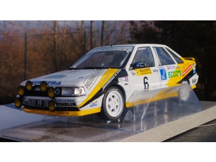 RENAULT R21  Turbo Mk II  Gr.A No.6 Rally Charlemagne 1991