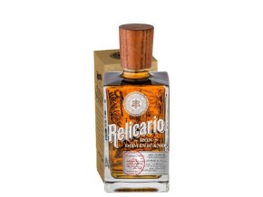 rum v darkove krabicce