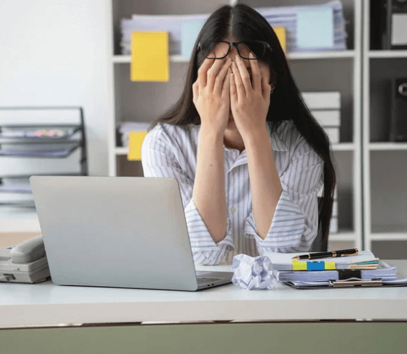 Jarní únava: Proč se cítíme vyčerpaní a jak ji překonat?