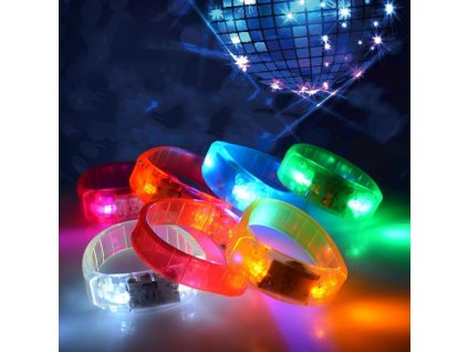 LED náramok ovládaný hlasom In stock Sound Control Led 7 Color Flashing Bracelet Light Up Bangle Wristband Music Activated Night light Club Activity Party Disco Na sklade Ovládanie zvuku LED 7 Farebný blikajúci náramok Svieti náramok Náramok Hudba Aktivovaná Nočné svetlo