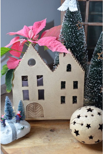 Keramický domeček - ruční výroba