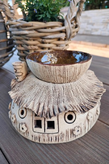 Keramická pohádková aromalampa - ruční výroba