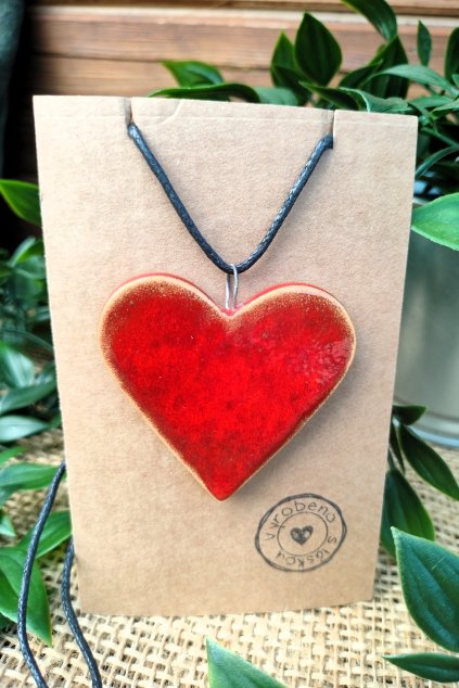 Keramický přívěšek srdce - ruční výroba