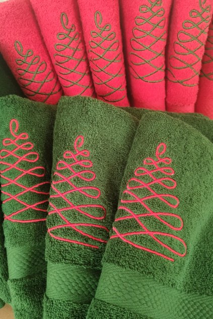 Osuška s výšivkou