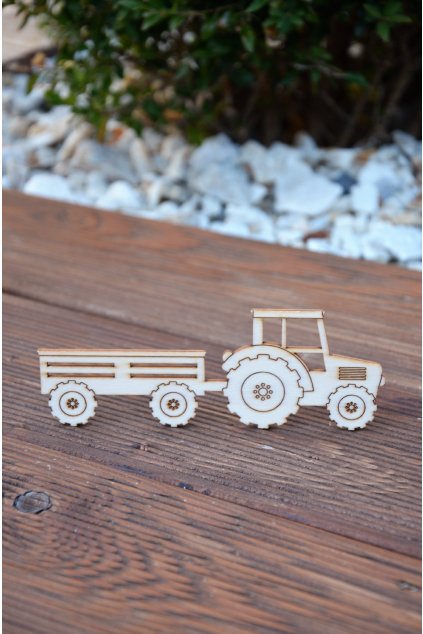 5428 traktor s vleckou