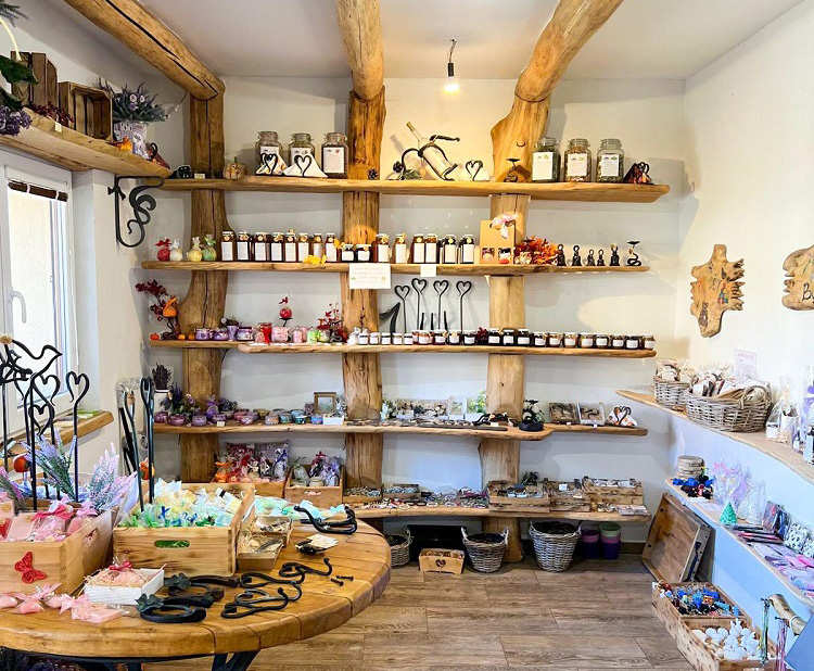 Krámek u kováře obchod