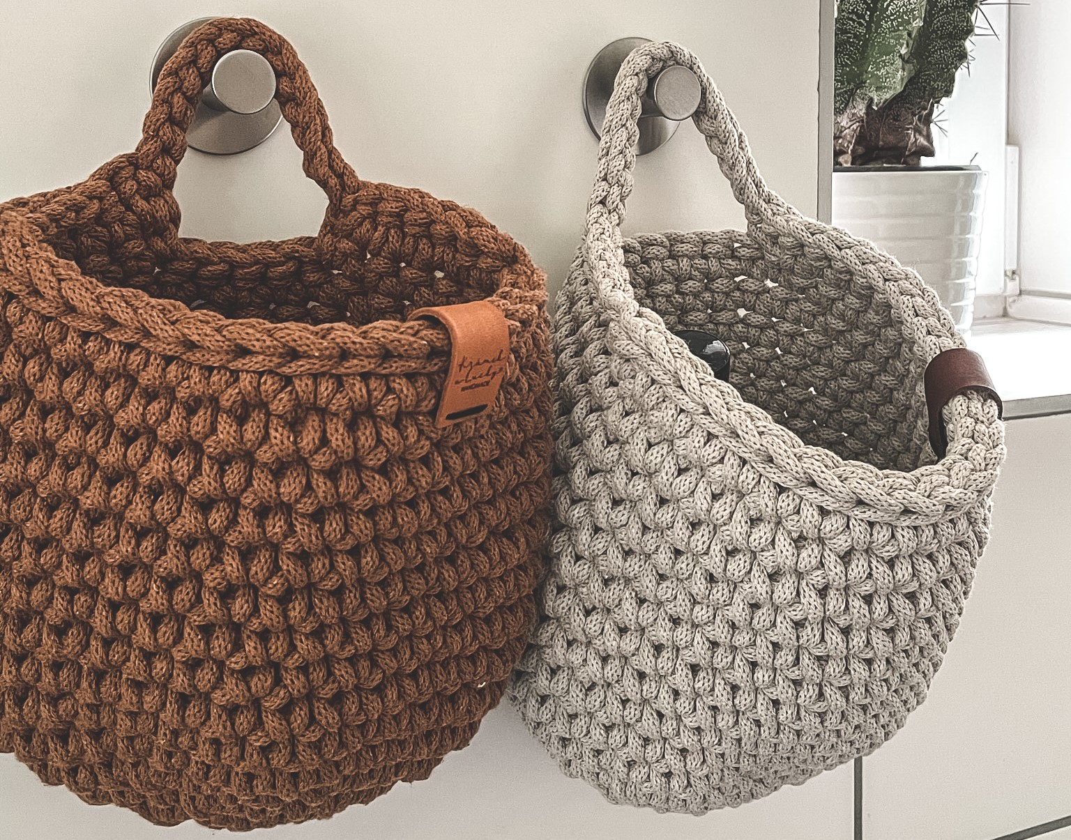 Tip jak si můžete zútulnit domov háčkovanými košíky