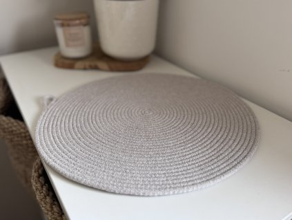 Nuvé Linea - Ø 34cm, šití podtácek - lněná barva