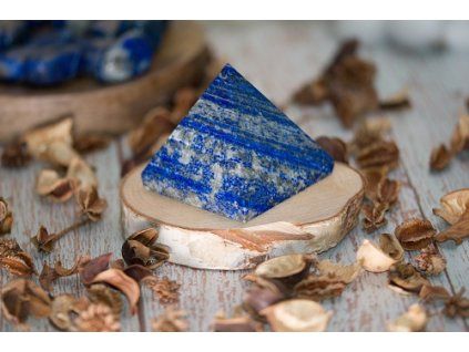 Pyramida z Lapis lazuli