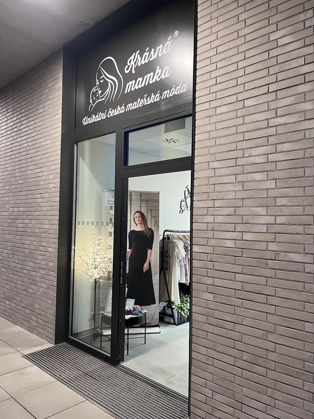 prodejna-lysolaje-vstup