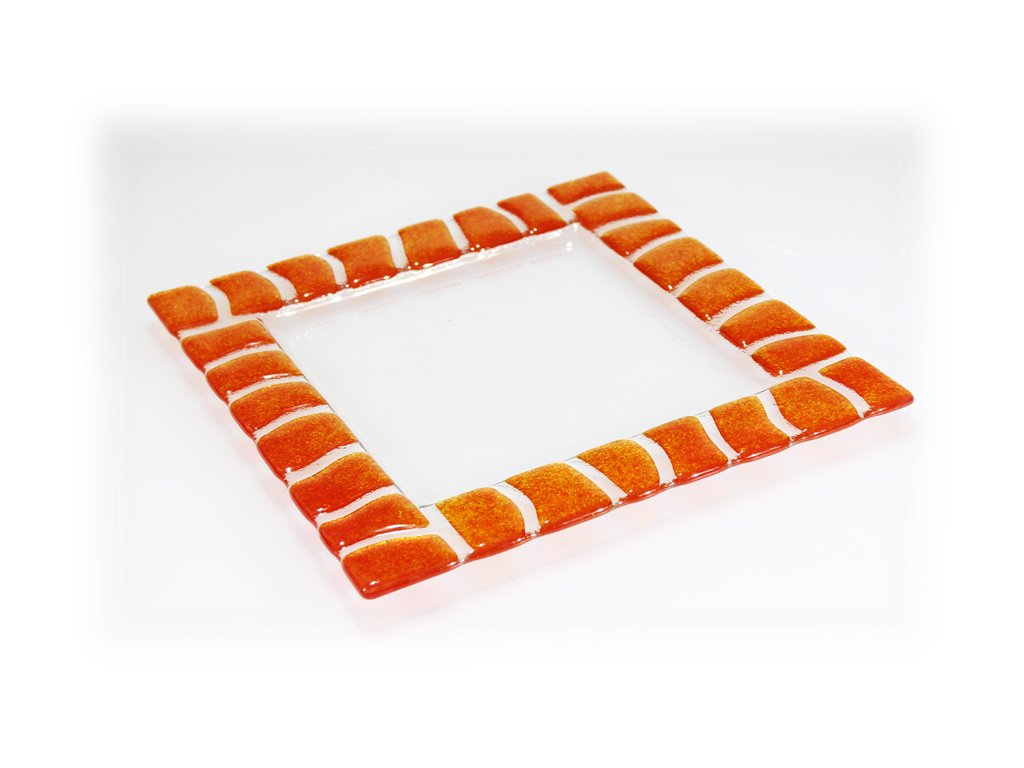 skleněný talíř oranžový