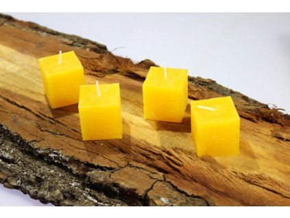 žlutá 4x4x4cm BM16 (2)