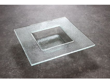 hluboká miska se čtvercovou prohlubní