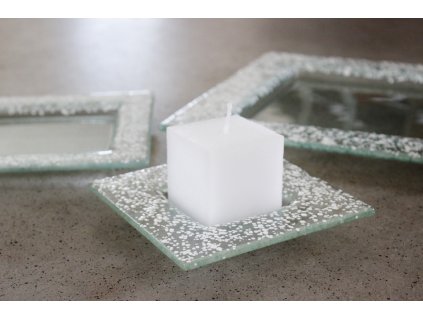 Drop skleněný tácek na svíčku 13x13cm bílý