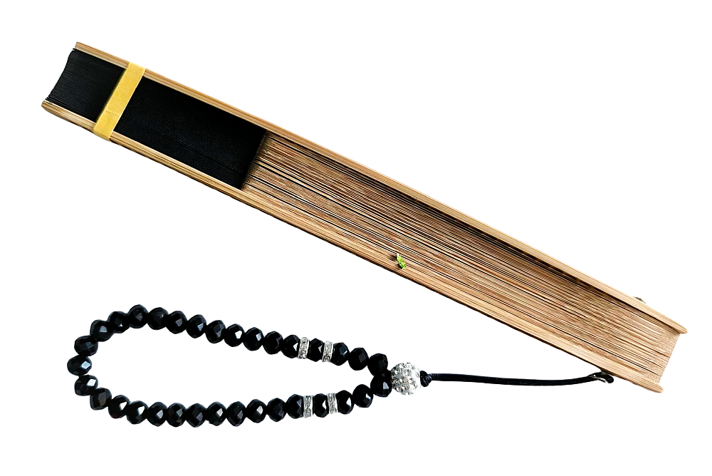 Černý vějíč - poutko na zápěstí korálky