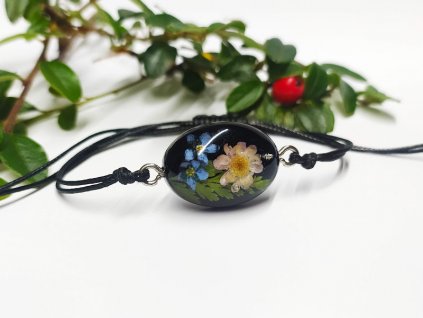 Něžný náramek z louky