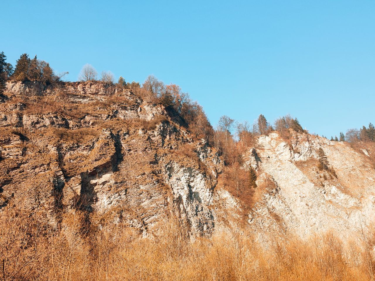 cervena-skala-podbiel