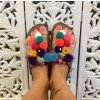 Sandály s pompony - Sura