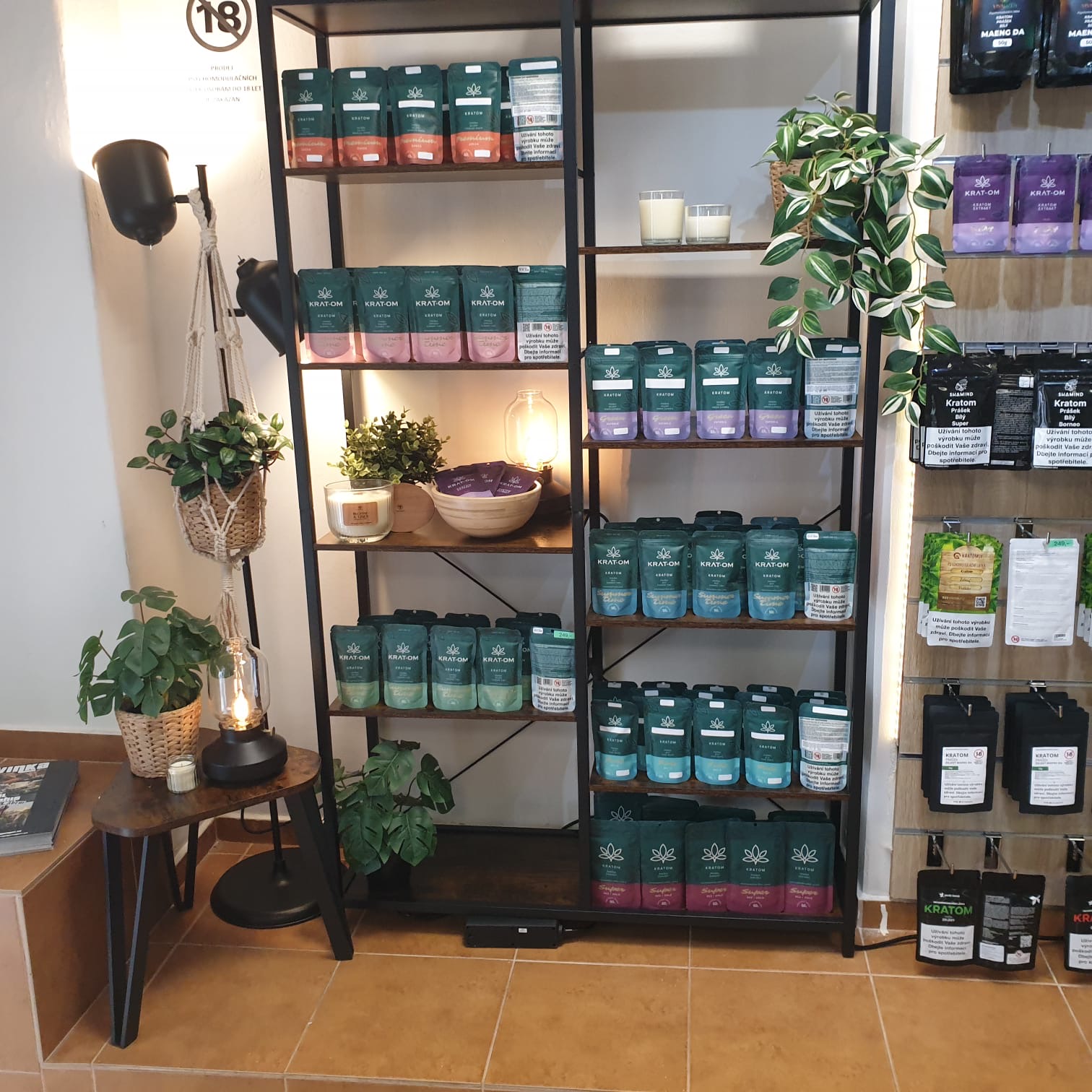 Kratom prodejna Ústí nad Labem – interiér 3