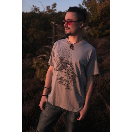 Tričko hnědé unisex s černým potiskem Plastikus