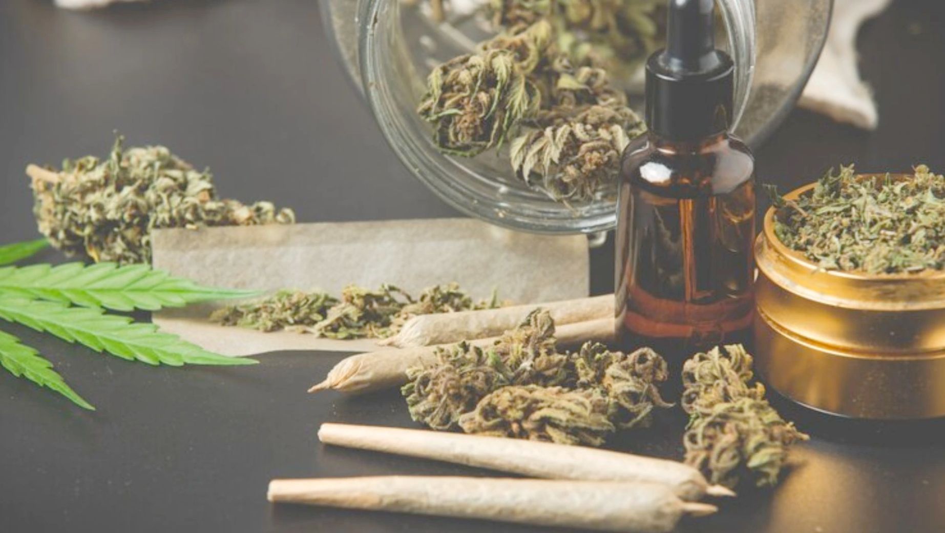 What is THCV and what are its effects?