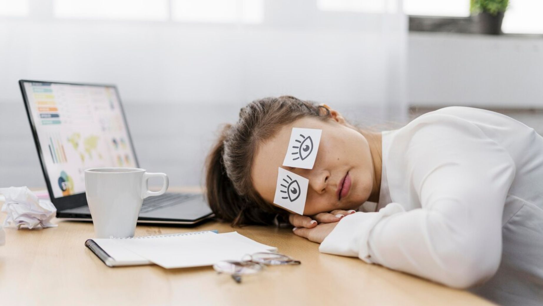 What is magnesium and how does its deficiency manifest itself in the body?