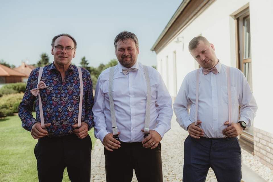 Elegantní košile v nadměrných velikostech