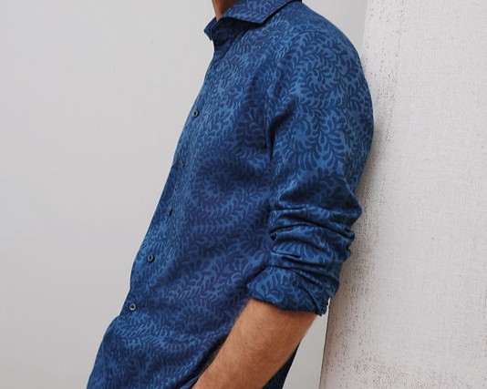 Eterna_AW24_4390_17_XR82_CMYK