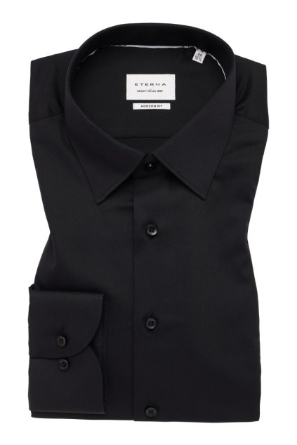 ETERNA fall winter 2025 03 1SH17765 (1049 39X171)