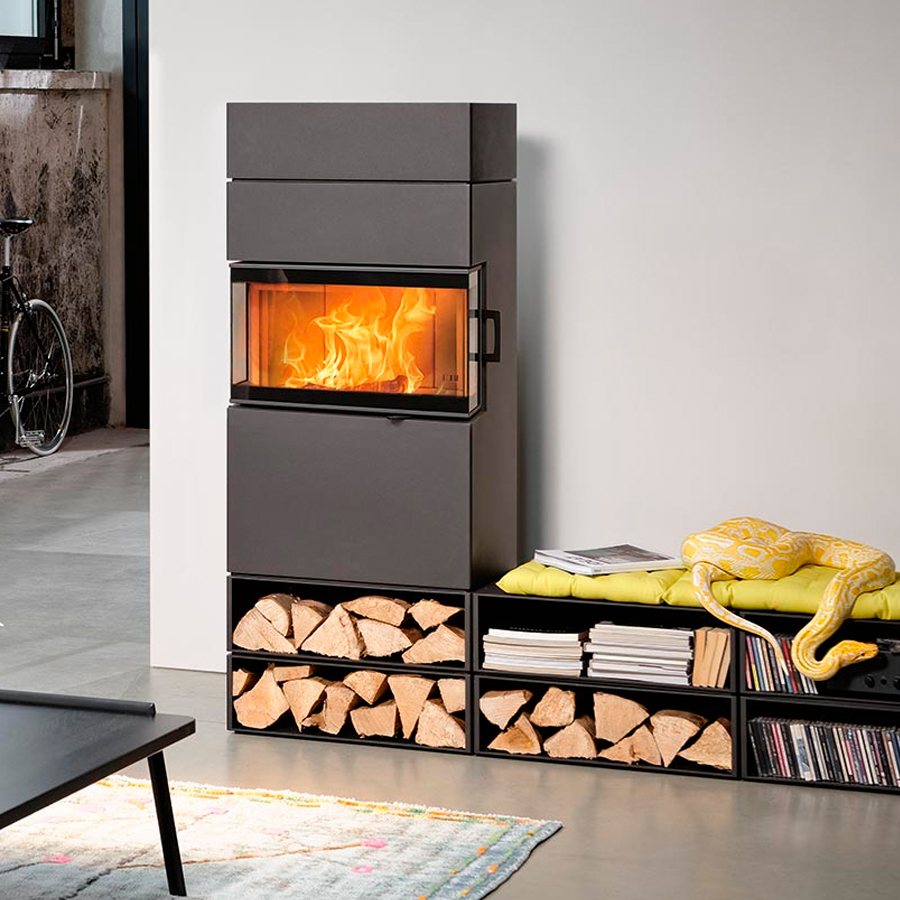 Современная печь-камин в интерьере