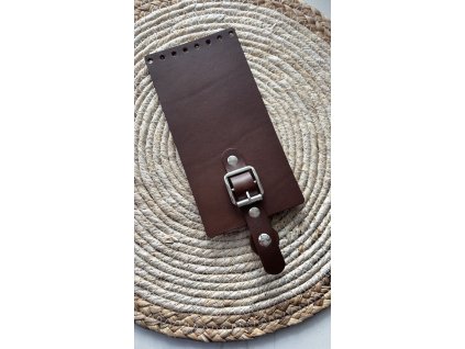 Klopa HNĚDÁ TMAVÁ 10x20 SPONA / zapínání magnetické