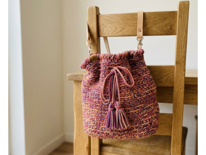 Boho vak s třásněmi