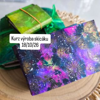 Přijď si ušít svůj vlastní skicák. Kurz je pro úplné začátečníky. Vytlačíš si plastický vzor do tvých desek, připravíš si...
