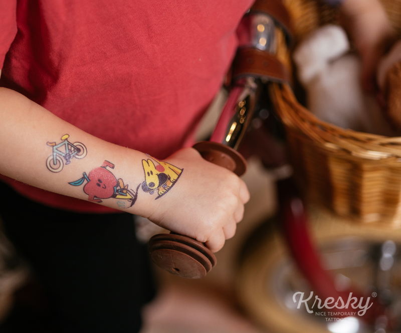Tetovačky Kresky Na kolesách