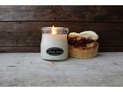 MILKHOUSE CANDLE Sticky Buns vonná sviečka CREAM JAR (142 g)