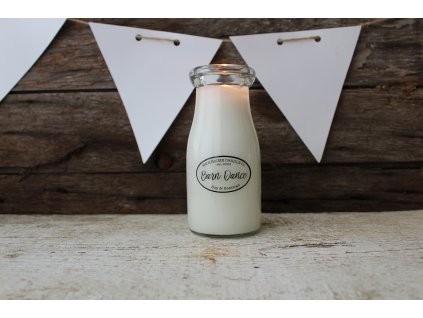 MILKHOUSE CANDLE Barn Dance vonná sviečka MILKBOTTLE (227 g)