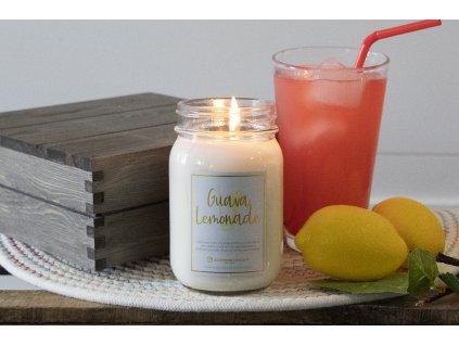 MILKHOUSE CANDLE Guava Lemonade vonná sviečka Farmhouse Jar (368 g)