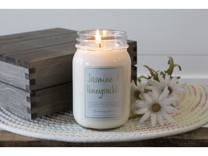 MILKHOUSE CANDLE Jasmine & Honeysuckle vonná sviečka Farmhouse Jar (368 g)