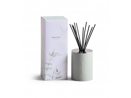 ester-erik Diffusor No. 03 Cut grass & wild mint