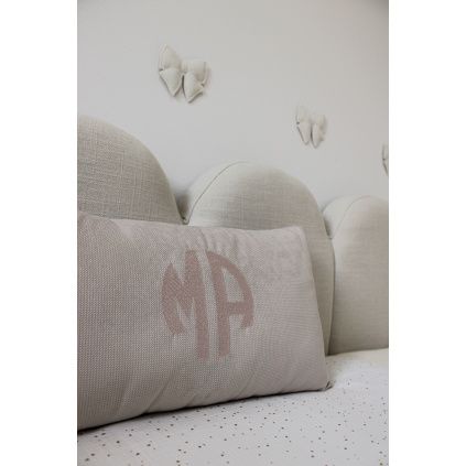 Monogram polštářek 10
