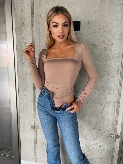 F5124EC5 6A41 4F62 82BA A78E5E8BA27E