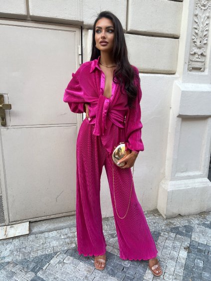 2C3A5968 4F5E 4150 8328 9AE602559346