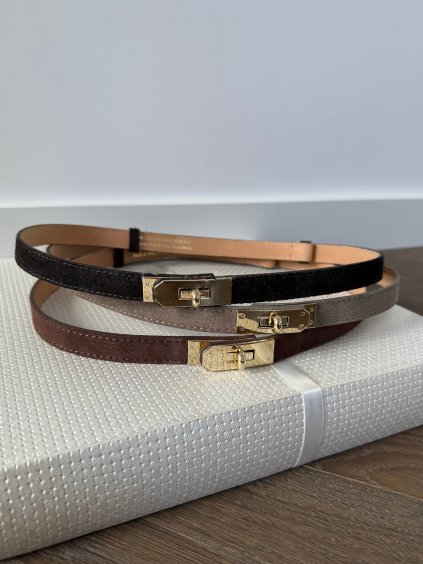 822BF0F3 3150 46A8 AFFD DB6FD2FC5D4A